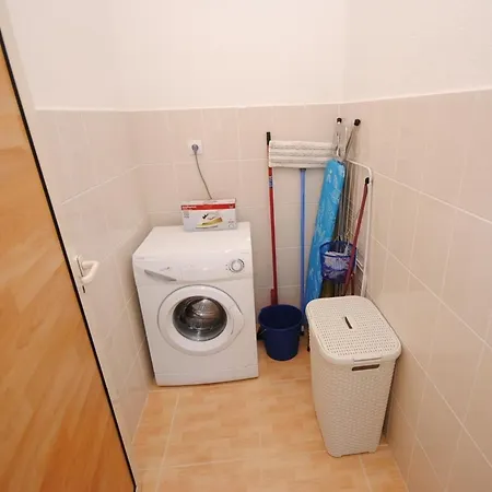 Daire Ferienwohnung Mit Zwei Terrassen - B44094