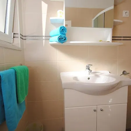 Ferienwohnung Mit Zwei Terrassen - B44094 Daire *